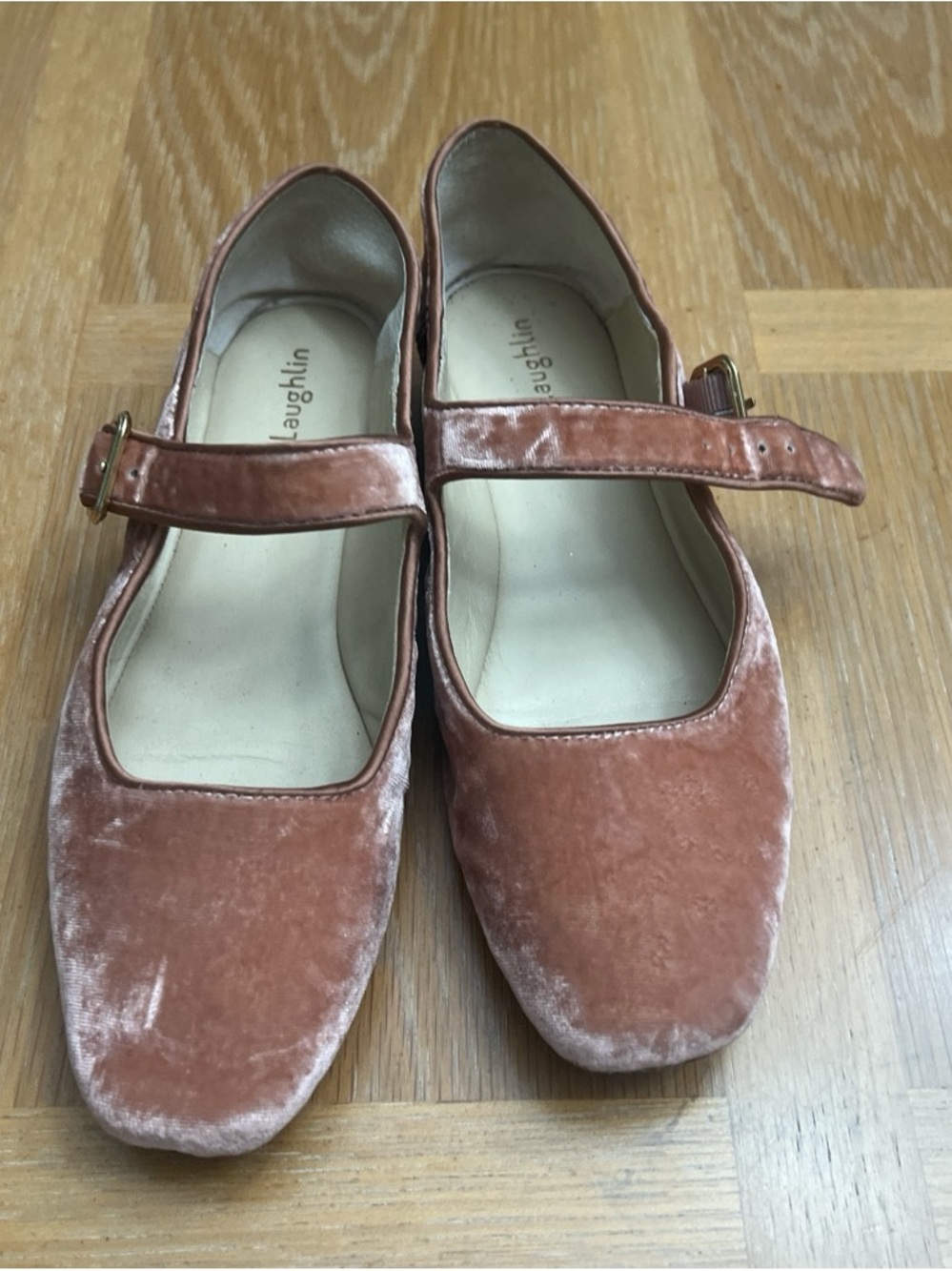 Claudia Cuffed Velvet Mary Jane Flats in Dusty Rose